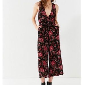 Urban Outfitters Floral Black Jumper - NEW
